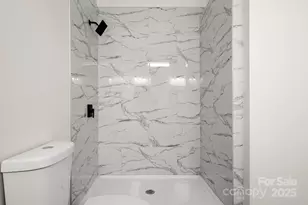 2805 Old Steele Creek Rd, Charlotte, NC 28208 - Photo 26