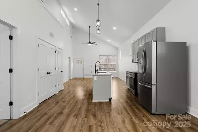 2805 Old Steele Creek Road, Charlotte, NC 28208 - Photo 18