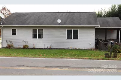 1012 N Canton Road, Canton, NC 28716 - Photo 8