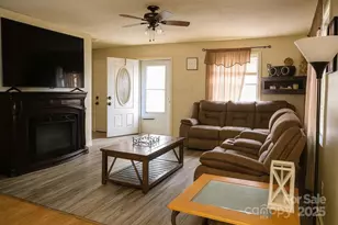 1012 N Canton Rd, Canton, NC 28716 - Photo 2