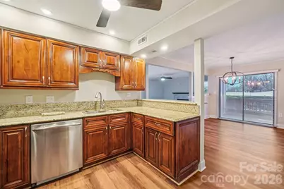 7920 Greenside Court, Charlotte, NC 28277 - Photo 10