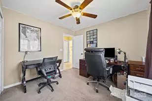 14048 Ballyshannon Ln, Charlotte, NC 28278 - Photo 18