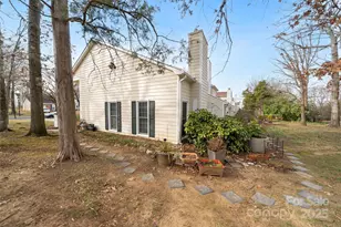 11121 Sevilla Ct, Charlotte, NC 28226 - Photo 24