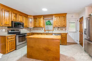 8230 Quail Hollow Dr, Harrisburg, NC 28075 - Photo 12