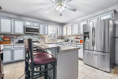 14 Berkley Avenue, Granite Falls, NC 28630 - Photo 4