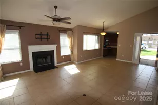 7617 Woods Ln, Cornelius, NC 28031 - Photo 4