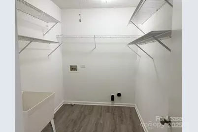 2303 Highland Park Drive, Charlotte, NC 28269 - Photo 12