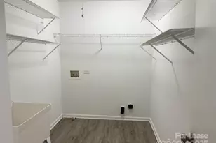 2303 Highland Park Dr, Charlotte, NC 28269 - Photo 12