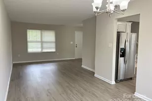 2303 Highland Park Dr, Charlotte, NC 28269 - Photo 8