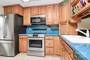 7308 Pebblestone Dr, Charlotte, NC 28212 - Photo 4