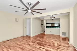 7308 Pebblestone Dr, Charlotte, NC 28212 - Photo 12