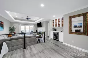 7340 Lake Front Dr, Charlotte, NC 28278 - Photo 8