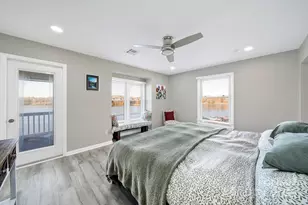 7340 Lake Front Dr, Charlotte, NC 28278 - Photo 12