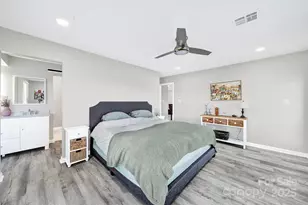 7340 Lake Front Dr, Charlotte, NC 28278 - Photo 14