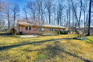 1020 Pebble Point, Salisbury, NC 28146 - Photo 4