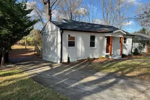 345 Fannie Cir, Charlotte, NC 28205 - Photo 2