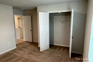 2131 Transatlantic Ave, Charlotte, NC 28215 - Photo 16