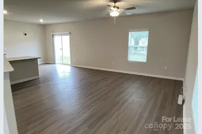 2131 Transatlantic Avenue, Charlotte, NC 28215 - Photo 6