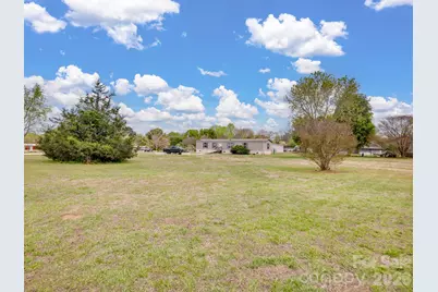 208 Daves Road, York, SC 29745 - Photo 10