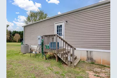 208 Daves Road, York, SC 29745 - Photo 8