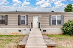 208 Daves Rd, York, SC 29745 - Photo 12