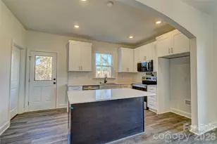 102 Park St, Shelby, NC 28150 - Photo 14