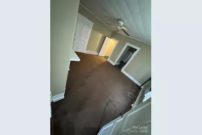 336 S Mulberry Street #Apt B, Statesville, NC 28677 - Photo 4