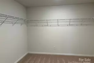 7121 Maple Run Cir, Charlotte, NC 28215 - Photo 22