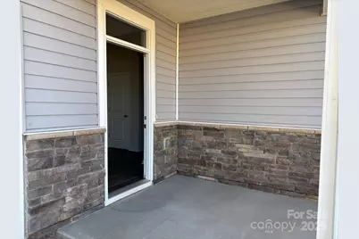 7121 Maple Run Circle, Charlotte, NC 28215 - Photo 4