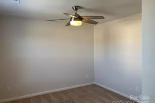 7121 Maple Run Cir, Charlotte, NC 28215 - Photo 26