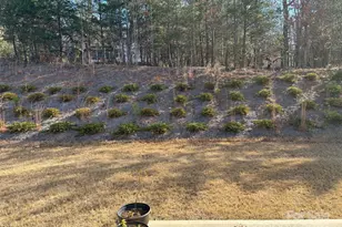 7121 Maple Run Cir, Charlotte, NC 28215 - Photo 36