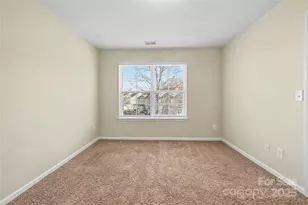 5517 Tipperlinn Way, Charlotte, NC 28278 - Photo 20