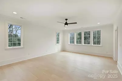 7010 Chateau Bordeaux Lane, Charlotte, NC 28270 - Photo 10