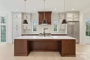 7010 Chateau Bordeaux Ln, Charlotte, NC 28270 - Photo 2