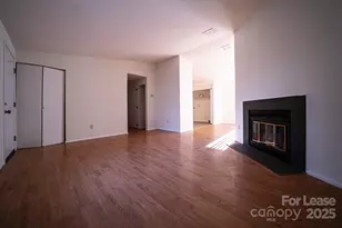 5423 Jaslie Ln, Charlotte, NC 28227 - Photo 2