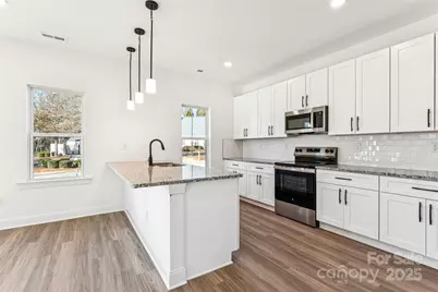 400 S Spargo Street, Dallas, NC 28001 - Photo 8