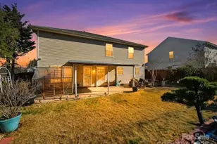 1968 8th St Ln SE, Hickory, NC 28602 - Photo 2