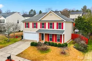 1968 8th St Ln SE, Hickory, NC 28602 - Photo 1