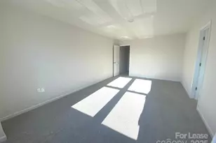 17 Cedar Hl Rd, Hendersonville, NC 28792 - Photo 8