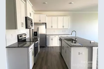 17 Cedar Hill Road, Hendersonville, NC 28792 - Photo 1