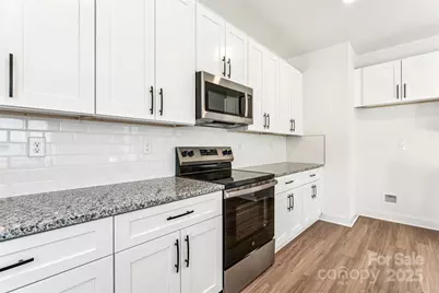 402 S Spargo Street, Dallas, NC 28034 - Photo 12