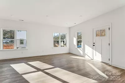 402 S Spargo Street, Dallas, NC 28034 - Photo 8