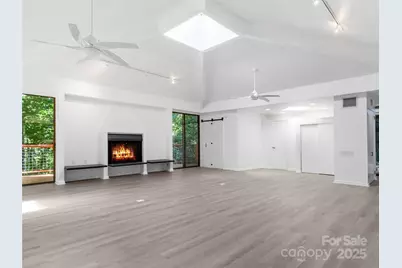 141 Wildflower Road, Spruce Pine, NC 28777 - Photo 16