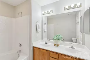 10213 University Park Ln, Charlotte, NC 28213 - Photo 40