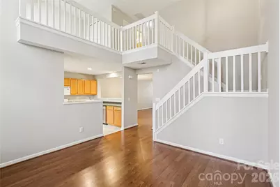 10213 University Park Lane, Charlotte, NC 28213 - Photo 2
