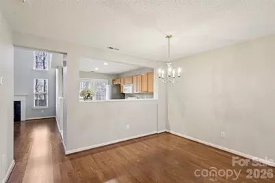 10213 University Park Lane, Charlotte, NC 28213 - Photo 8