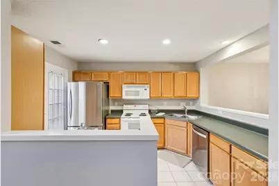 10213 University Park Lane, Charlotte, NC 28213 - Photo 8