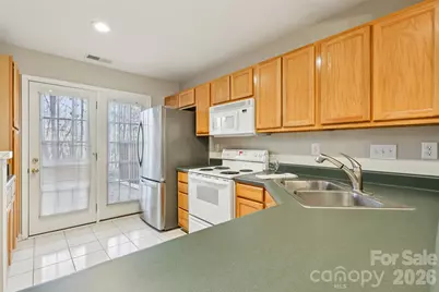 10213 University Park Lane, Charlotte, NC 28213 - Photo 24