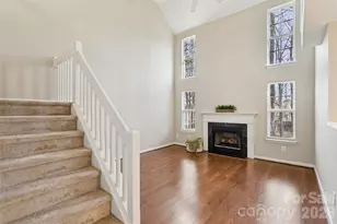 10213 University Park Ln, Charlotte, NC 28213 - Photo 12