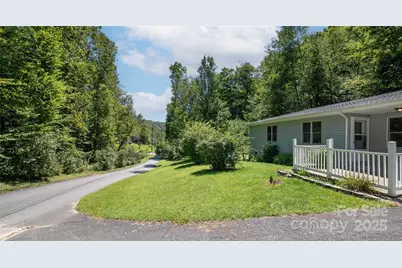 489 Astor Cook Road, Blowing Rock, NC 28605 - Photo 2